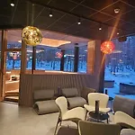 Hotel Invisible Forest & Adults Only