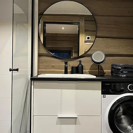 Invisible Forest & Adults Only 5*