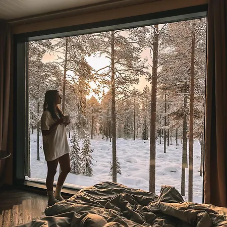 Invisible Forest With Private Sauna And Hot Tub אכסניה