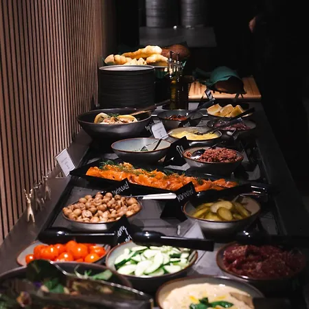 Invisible Forest & Adults Only 5*