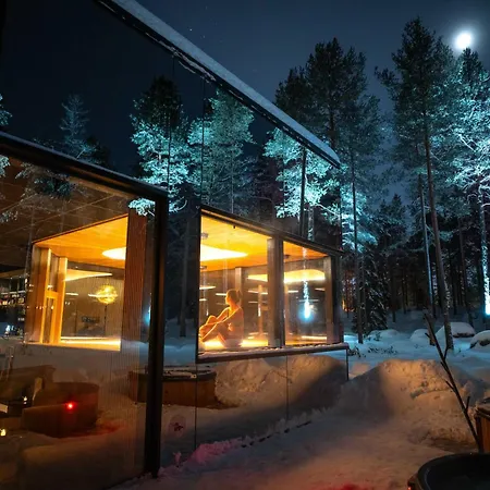 Invisible Forest & Adults Only Hotelli Rovaniemi