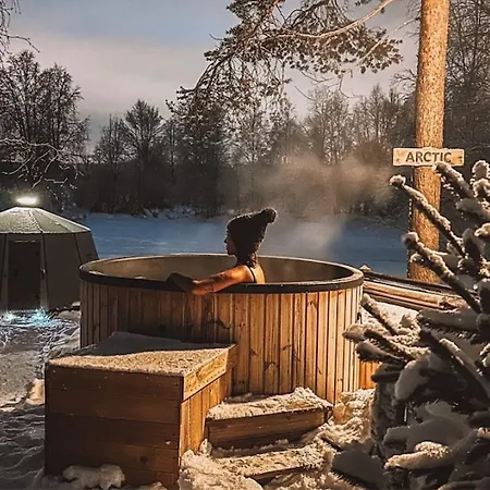 Hotelli Invisible Forest & Adults Only 5*