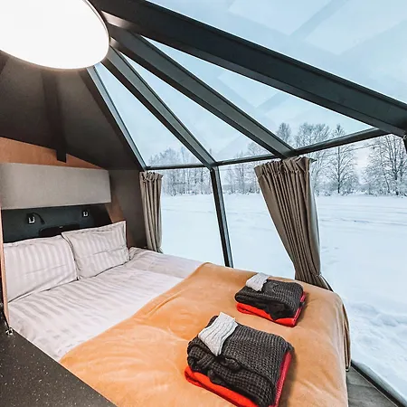 Invisible Forest & Adults Only Hotelli Rovaniemi