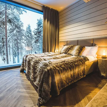 Hotelli Invisible Forest & Adults Only 5*