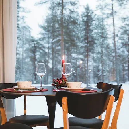 Hotelli Invisible Forest & Adults Only 5*