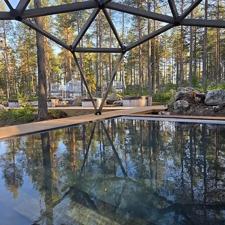 Invisible Forest & (adults Only) Hotel 5*