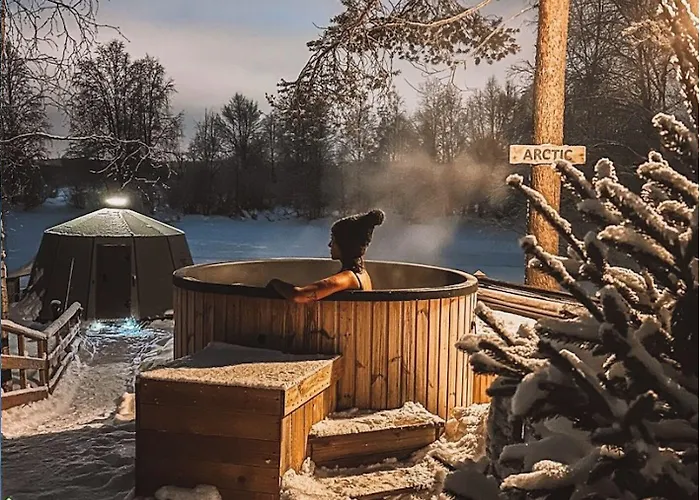 Hotel Invisible Forest & Adults Only 5*